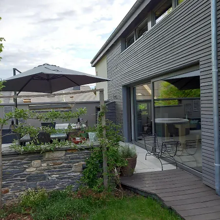 Chez Corinne Апартаменты *